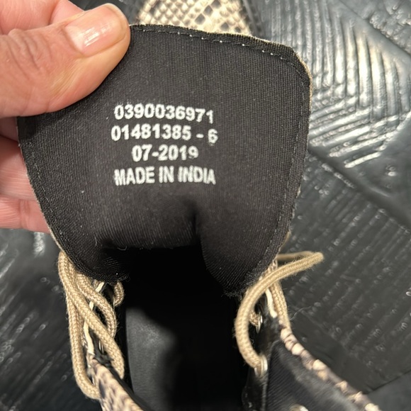 ASOS - Picture 2 of 4